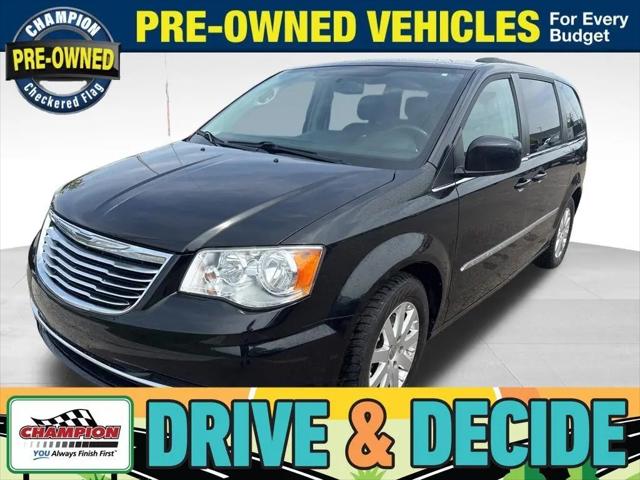 2014 Chrysler Town & Country Touring for sale in Lansing, MI