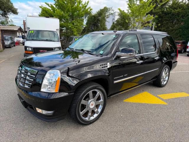2011 Cadillac Escalade ESV Premium for sale in Farmingdale, NY
