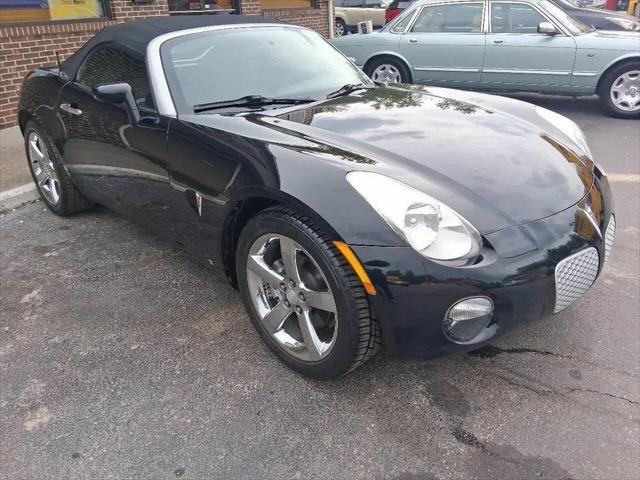 2006 Pontiac Solstice Base 2dr Convertible for sale in Bloomington, IN