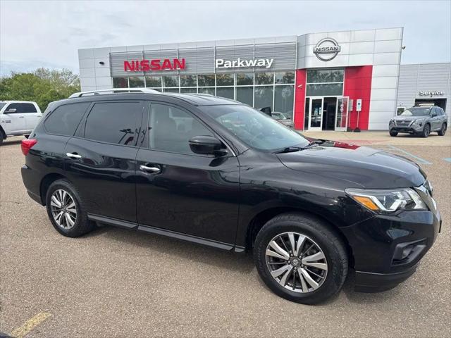 2019 Nissan Pathfinder SV for sale near Dover, OH