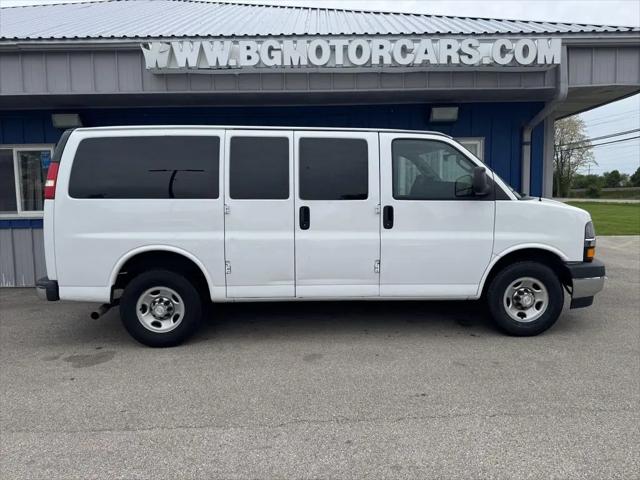 2019 Chevrolet Express LT for sale in Naperville, IL