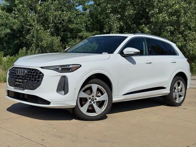 2025 Audi Q5 Premium Plus TFSI quattro S tronic for sale in Peoria, IL