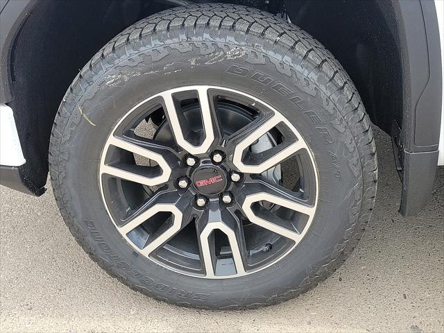 2026 GMC Sierra 1500 Crew Cab, Short Bed, AT4, 4WD