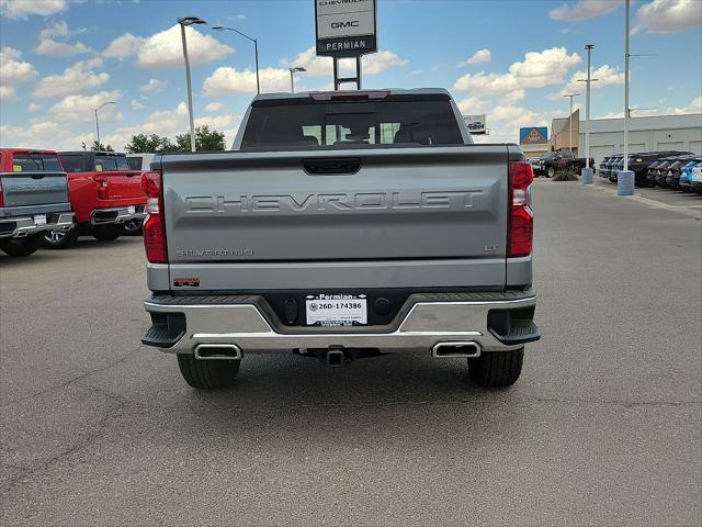 2026 Chevrolet Silverado 1500 4WD Crew Cab Standard Bed LT