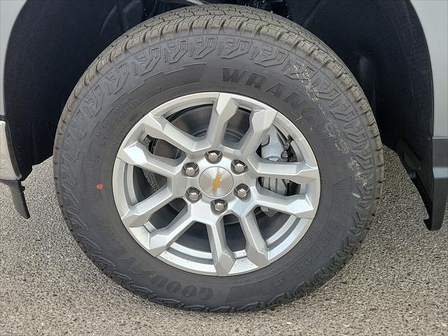 2026 Chevrolet Silverado 1500 4WD Crew Cab Standard Bed LT