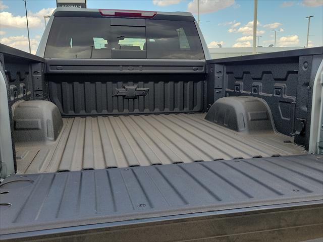 2026 Chevrolet Silverado 1500 4WD Crew Cab Standard Bed LT