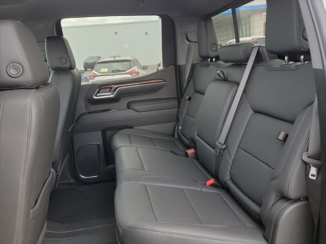 2026 Chevrolet Silverado 1500 4WD Crew Cab Standard Bed LT