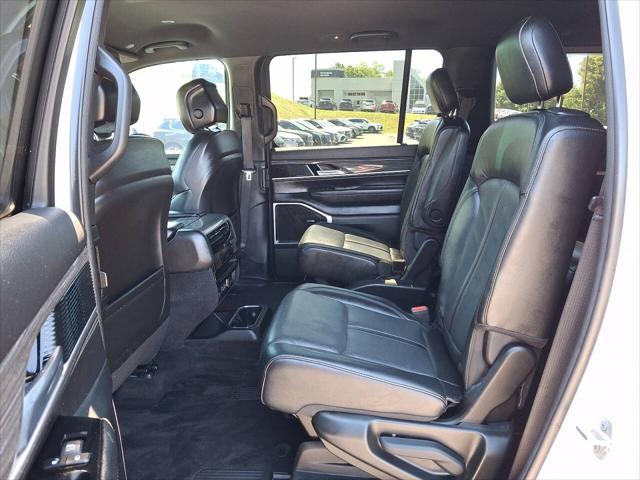 2022 Jeep Wagoneer Series II 4x4