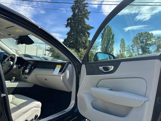 2026 Volvo V60 Cross Country Plus, B5 AWD Gas (mild hybrid)