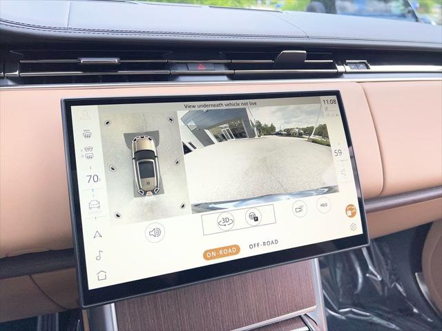 2026 Land Rover Range Rover P530 SE 7 Seat