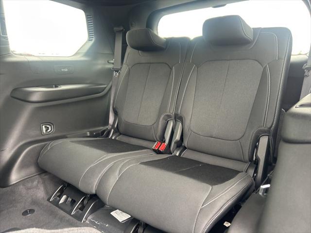 2026 Jeep Grand Cherokee L Altitude 4x4