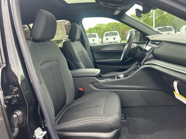 2026 Jeep Grand Cherokee L Altitude 4x4