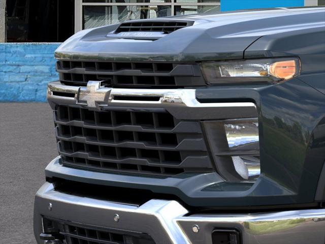 2026 Chevrolet Silverado 3500HD Crew Cab, Long Bed, LT Dual Rear Wheel, RWD