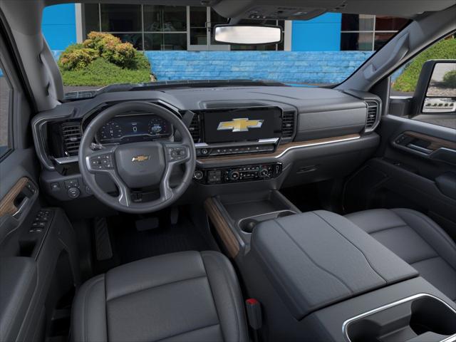 2026 Chevrolet Silverado 3500HD Crew Cab, Long Bed, LT Dual Rear Wheel, RWD