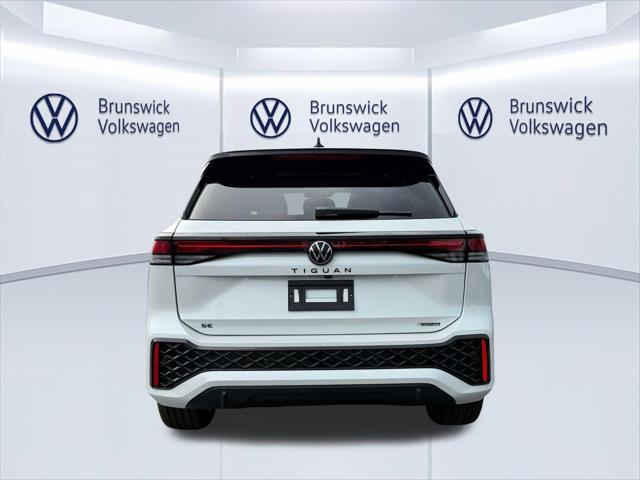 2026 Volkswagen Tiguan SE R-Line Black