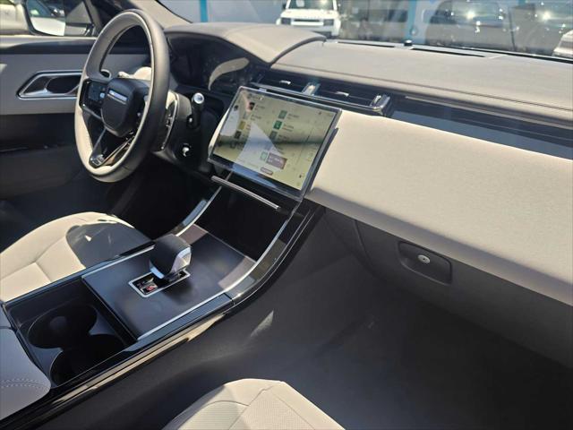 2026 Land Rover Range Rover Velar P250 Dynamic SE