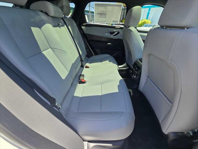 2026 Land Rover Range Rover Velar P250 Dynamic SE