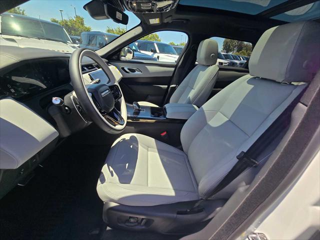 2026 Land Rover Range Rover Velar P250 Dynamic SE