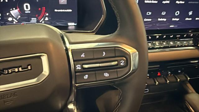 2026 GMC Canyon Denali, 4WD