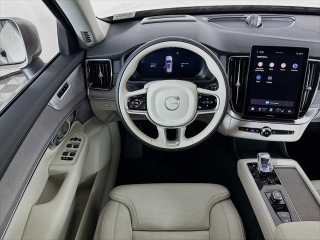 2026 Volvo XC90 Plug-In Hybrid Ultra, T8 AWD, Electric/Gasoline, Bright, 7 Seats