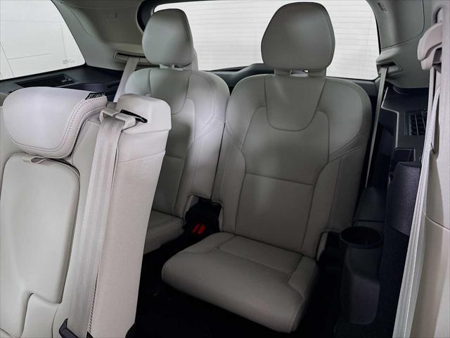 2026 Volvo XC90 Plug-In Hybrid Ultra, T8 AWD, Electric/Gasoline, Bright, 7 Seats