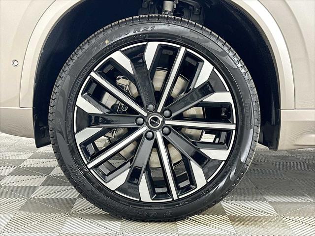 2026 Volvo XC90 Plug-In Hybrid Ultra, T8 AWD, Electric/Gasoline, Bright, 7 Seats