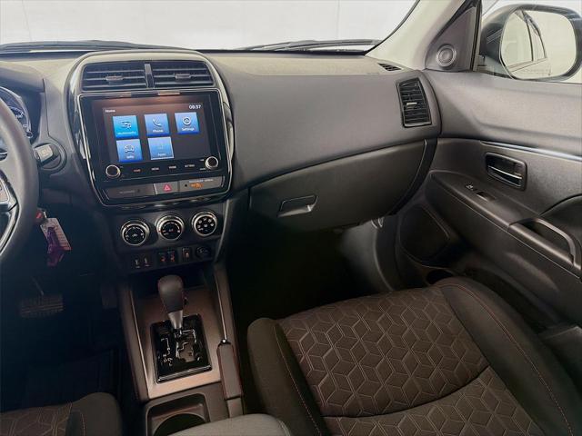 2025 Mitsubishi Outlander Sport 2.0 LE AWC