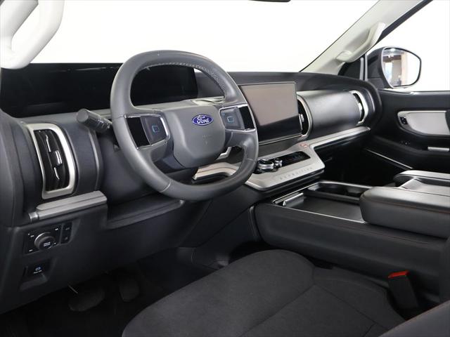 2025 Ford Expedition Active MAX
