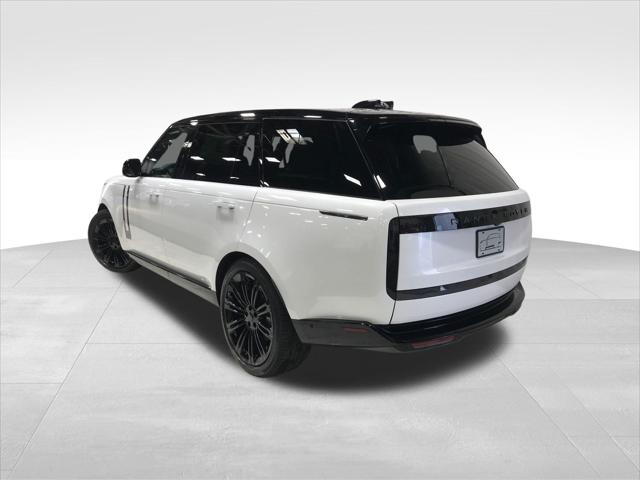 2026 Land Rover Range Rover P400 SE 7 Seat