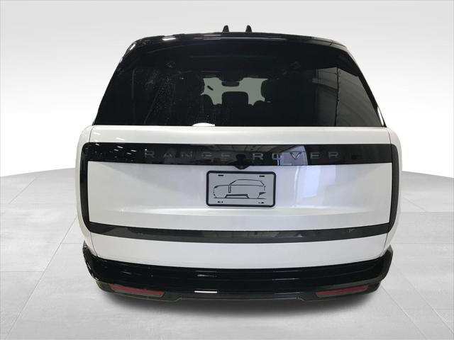 2026 Land Rover Range Rover P400 SE 7 Seat