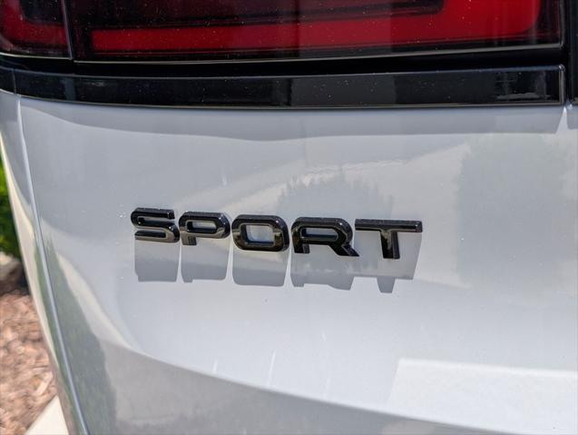 2026 Land Rover Range Rover Sport P400 Dynamic SE