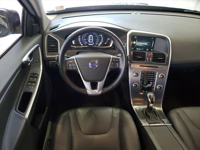 2016 Volvo XC60 T5 Drive-E Premier