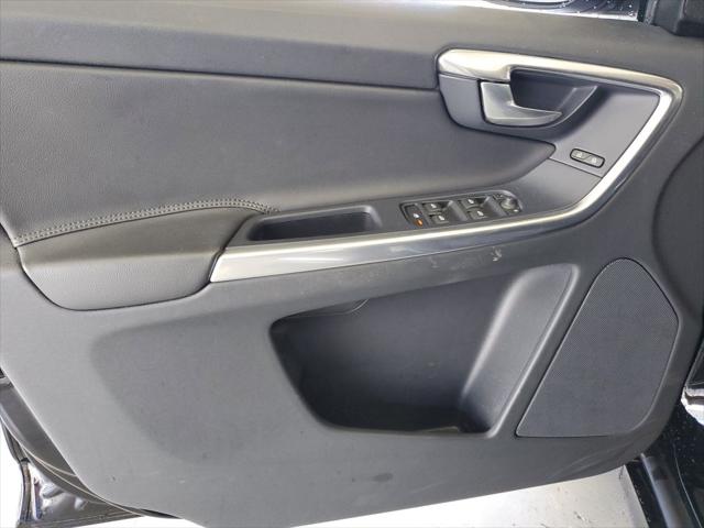 2016 Volvo XC60 T5 Drive-E Premier