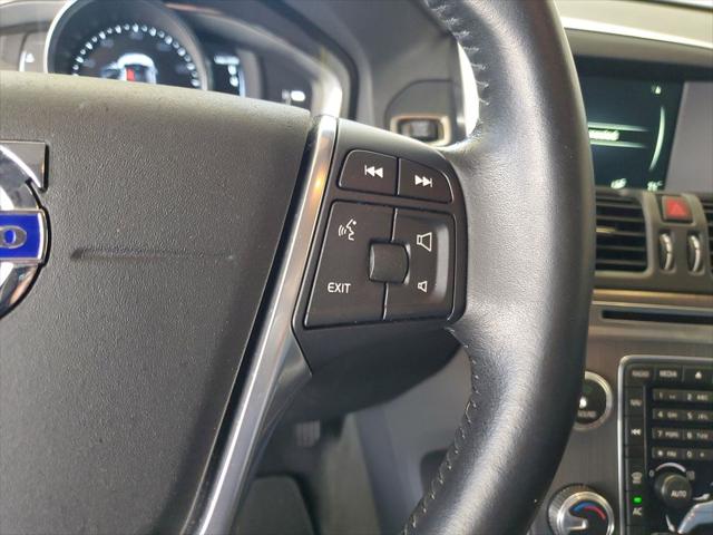 2016 Volvo XC60 T5 Drive-E Premier