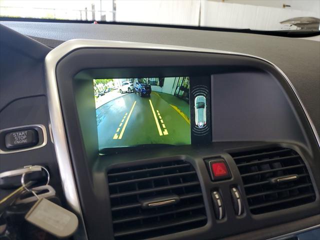 2016 Volvo XC60 T5 Drive-E Premier