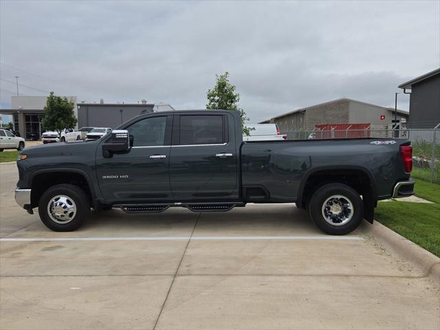 2026 Chevrolet Silverado 3500HD Crew Cab, Long Bed, LTZ Dual Rear Wheel, RWD