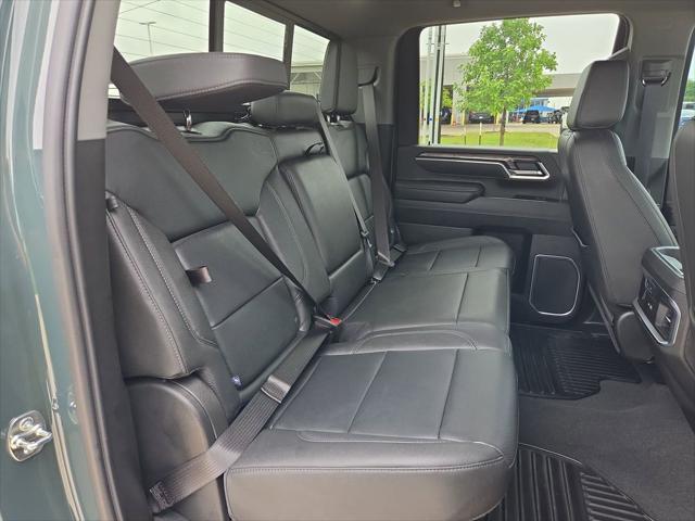 2026 Chevrolet Silverado 3500HD Crew Cab, Long Bed, LTZ Dual Rear Wheel, RWD