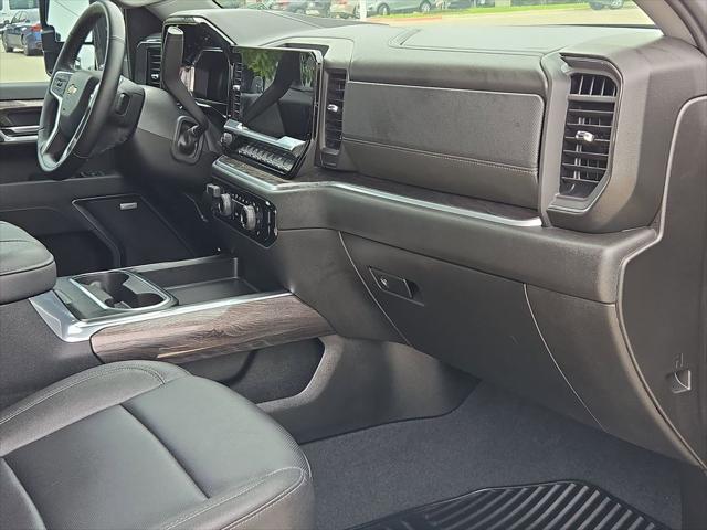 2026 Chevrolet Silverado 3500HD Crew Cab, Long Bed, LTZ Dual Rear Wheel, RWD