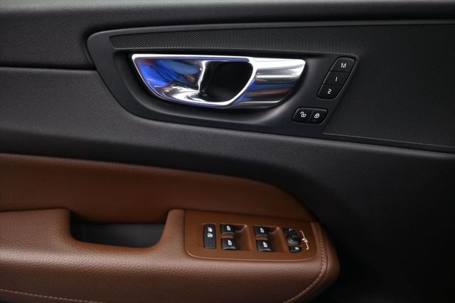 2021 Volvo XC60 T5 Momentum