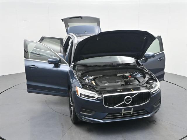 2021 Volvo XC60 T5 Momentum