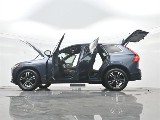 2021 Volvo XC60 T5 Momentum