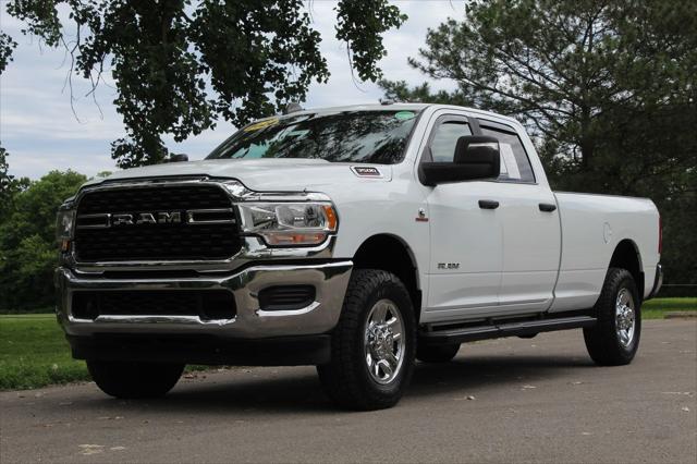 2024 Ram 3500 Big Horn Crew Cab 4x4 8 Box