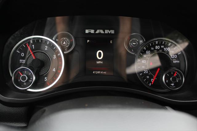 2024 Ram 3500 Big Horn Crew Cab 4x4 8 Box