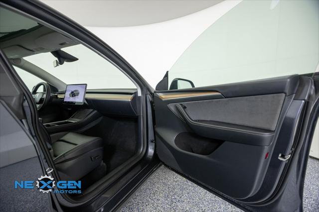2024 Tesla Model Y Long Range Dual Motor All-Wheel Drive