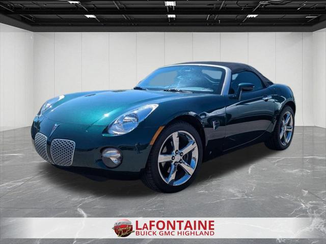 2006 Pontiac Solstice Base for sale in Highland, MI