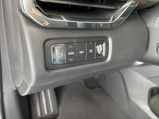 2026 GMC Acadia Denali AWD