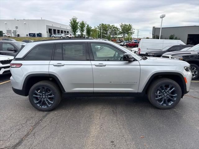 2026 Jeep Grand Cherokee 85th Anniversary Edition
