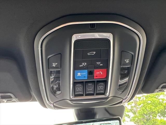 2026 Jeep Grand Cherokee 85th Anniversary Edition
