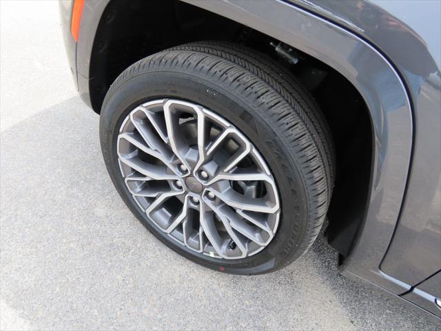 2026 Jeep Grand Cherokee L Summit 4x4