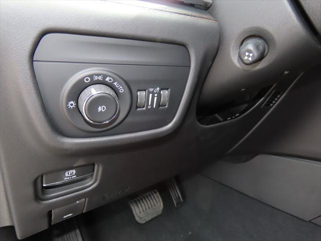 2026 Jeep Grand Cherokee L Summit 4x4